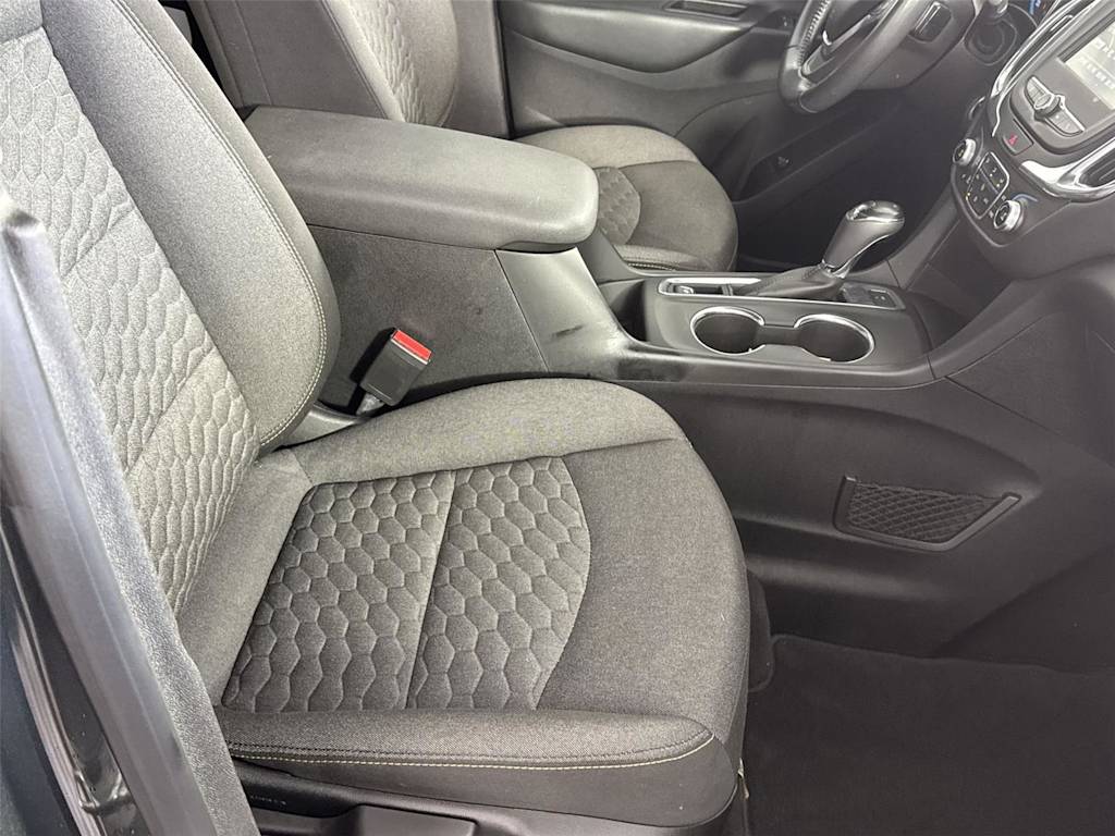 Thumbnail: 2018 Chevrolet Equinox - 19