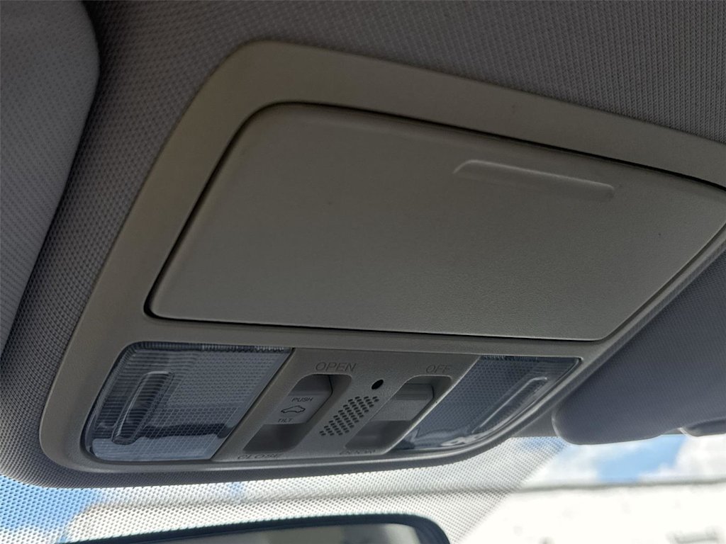 Thumbnail: 2015 Honda CR-V - 30