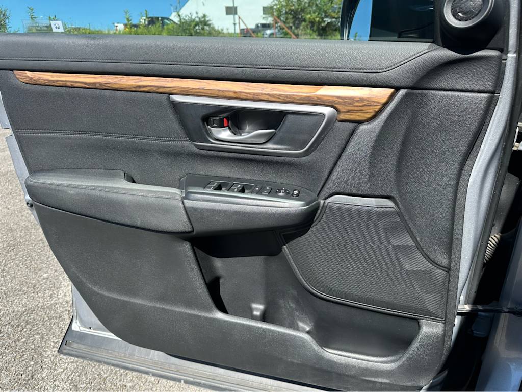 Thumbnail: 2018 Honda CR-V - 21