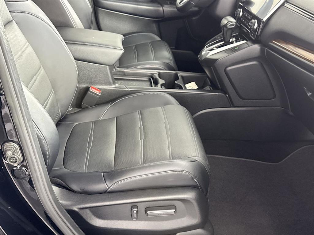 2017 Honda CR-V Touring 19