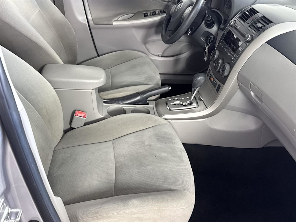 2011 Toyota Corolla S 20