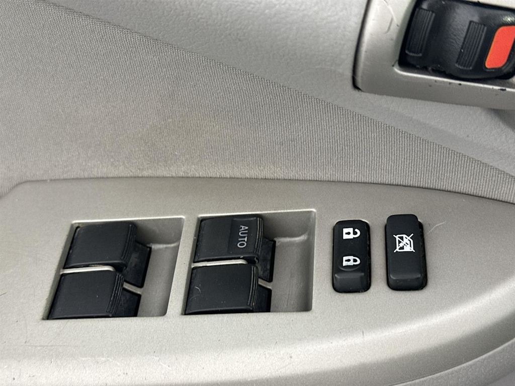 2011 Toyota Corolla S 23