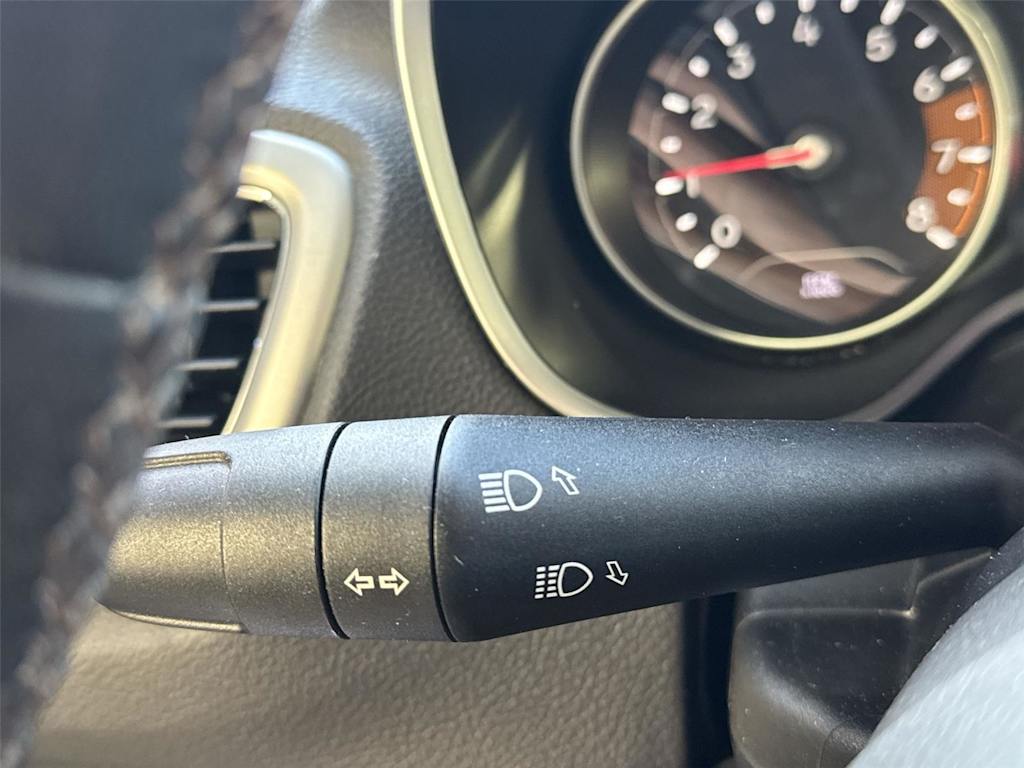 Thumbnail: 2021 Jeep Compass - 12