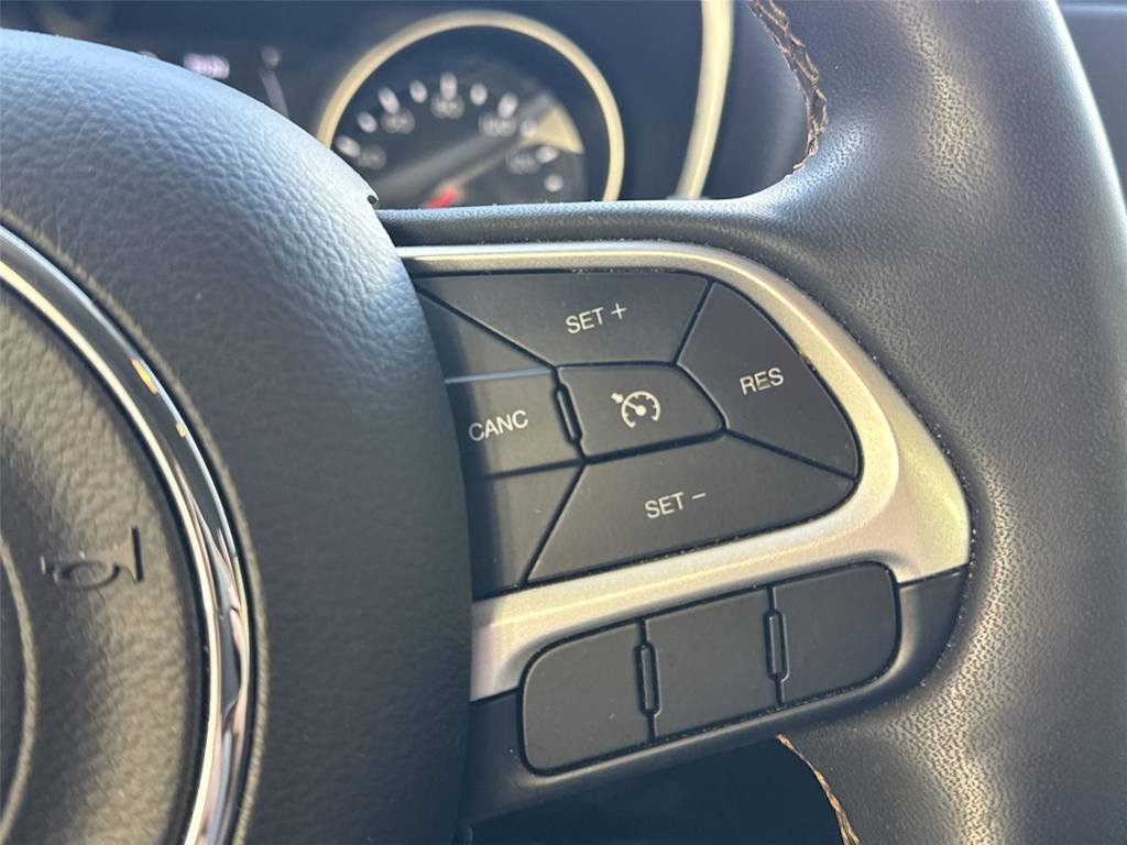 Thumbnail: 2021 Jeep Compass - 26