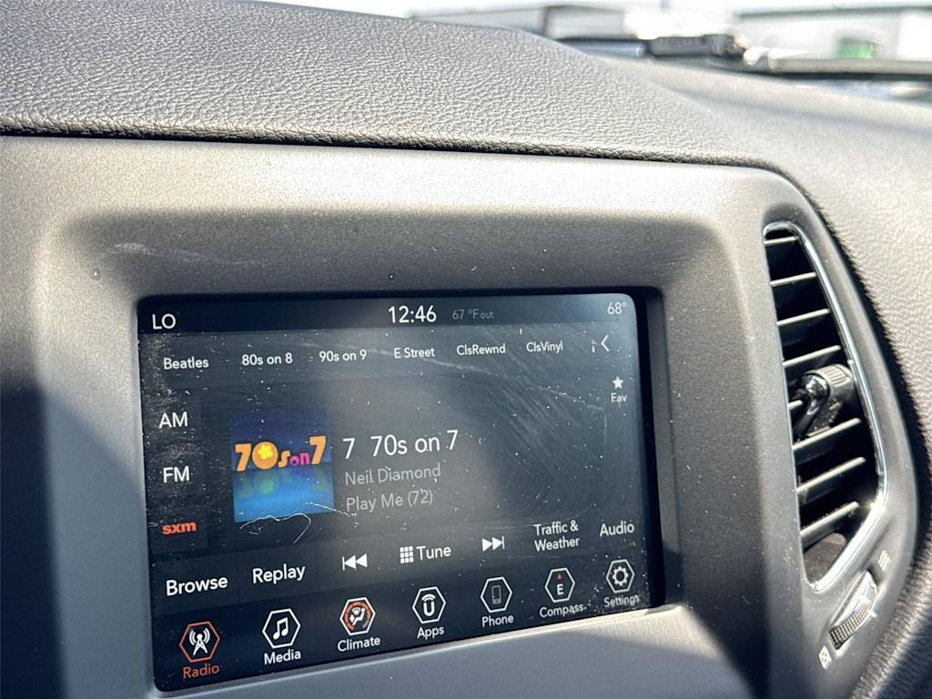 Thumbnail: 2021 Jeep Compass - 10