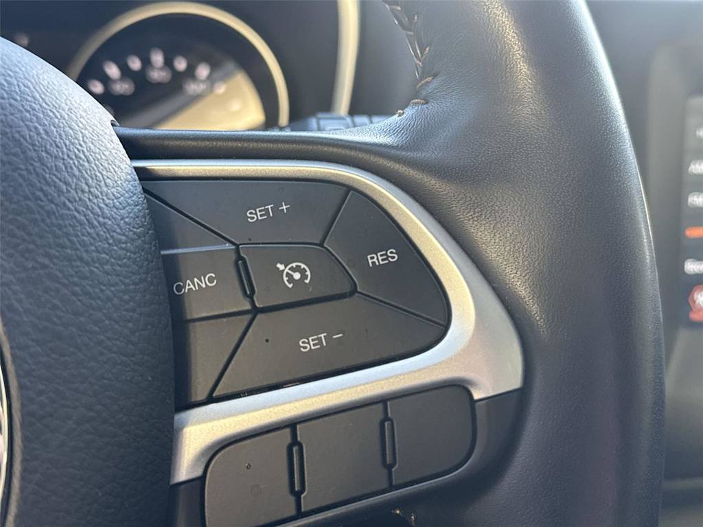 Thumbnail: 2019 Jeep Compass - 26