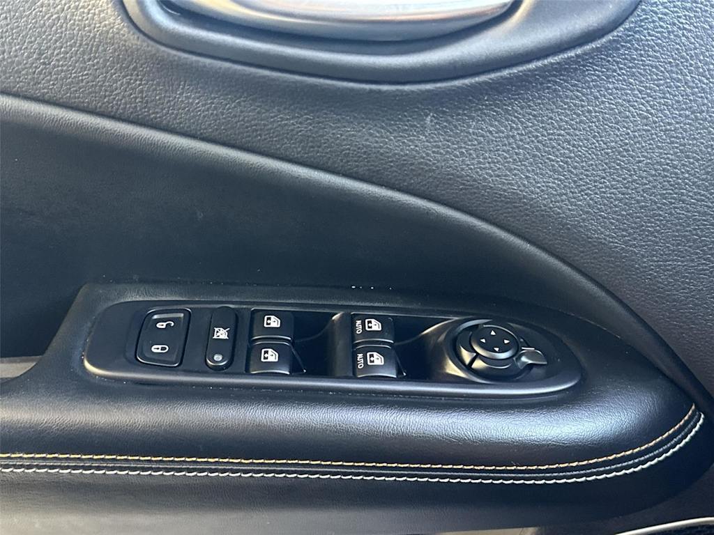 Thumbnail: 2019 Jeep Compass - 23