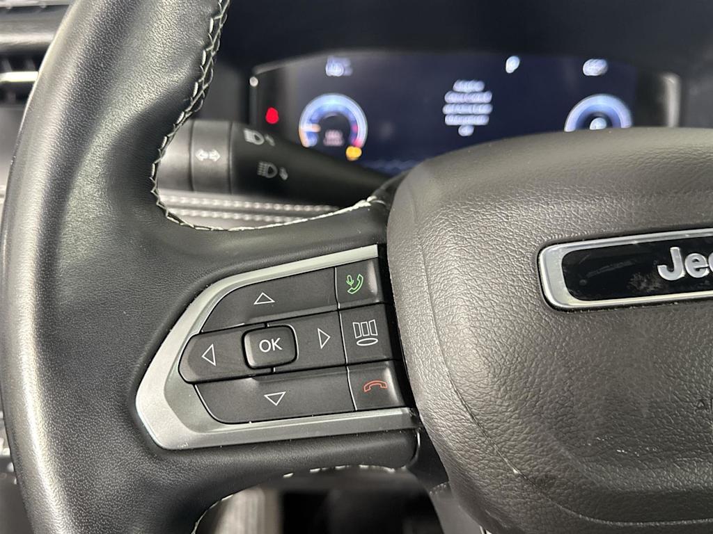 2022 Jeep Compass Limited 28