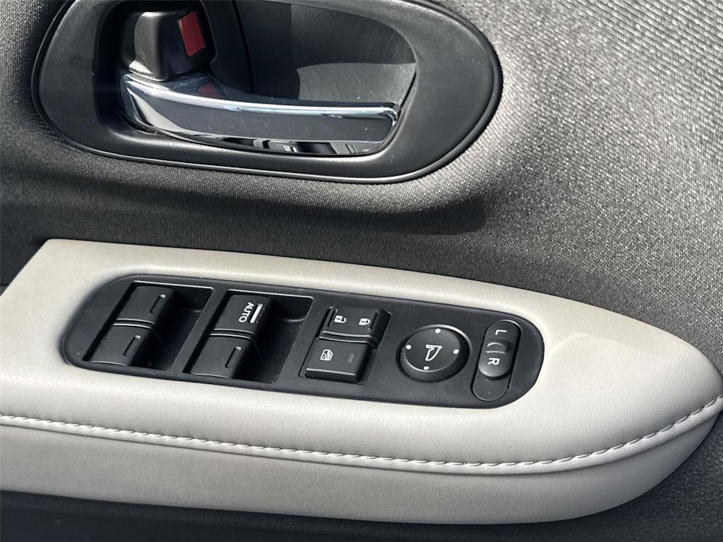 Thumbnail: 2019 Honda HR-V - 24