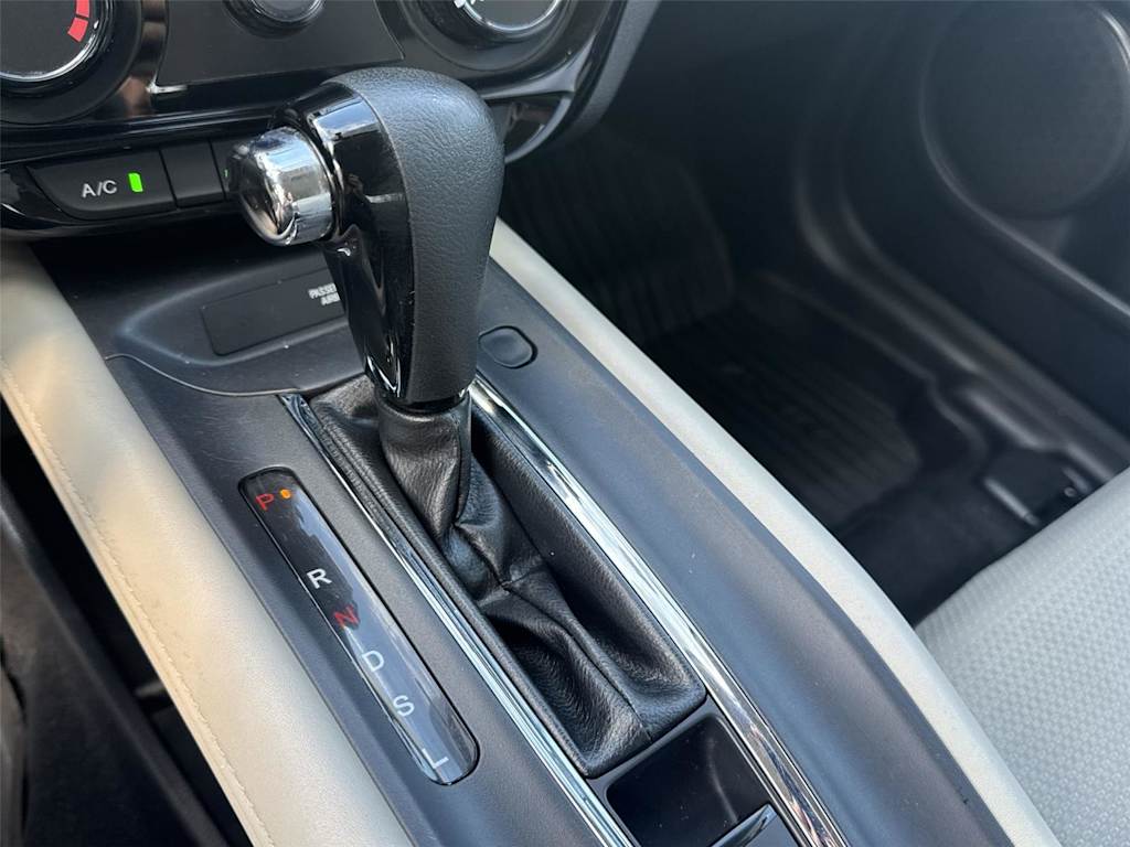 Thumbnail: 2019 Honda HR-V - 11