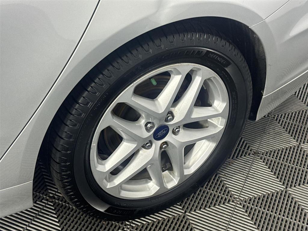 Thumbnail: 2014 Ford Fusion - 7