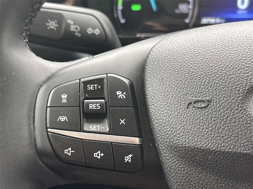 Thumbnail: 2023 Ford Maverick - 25