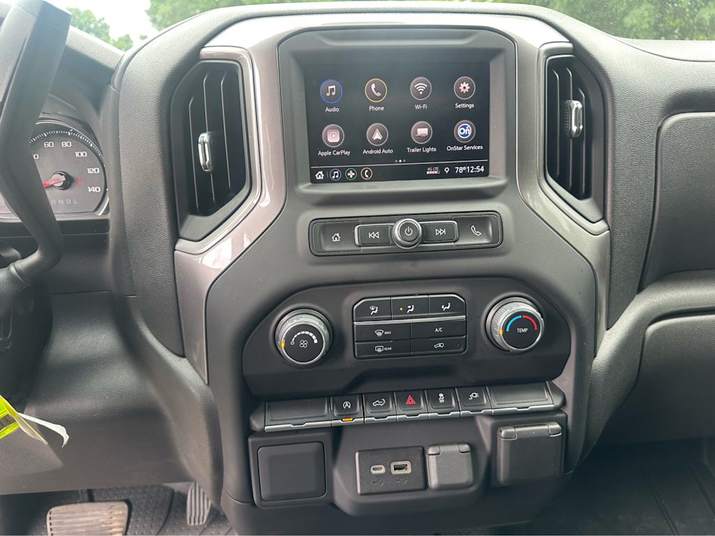 Thumbnail: 2022 Chevrolet Silverado 1500 - 11