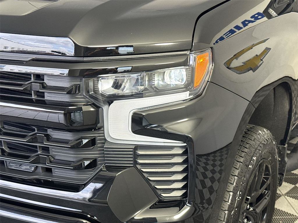 Thumbnail: 2026 Chevrolet Silverado 1500 - 15