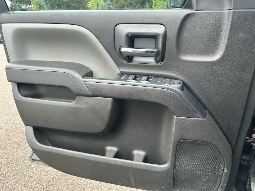 Thumbnail: 2018 Chevrolet Silverado 1500 - 20