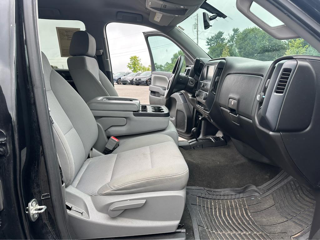 Thumbnail: 2018 Chevrolet Silverado 1500 - 21