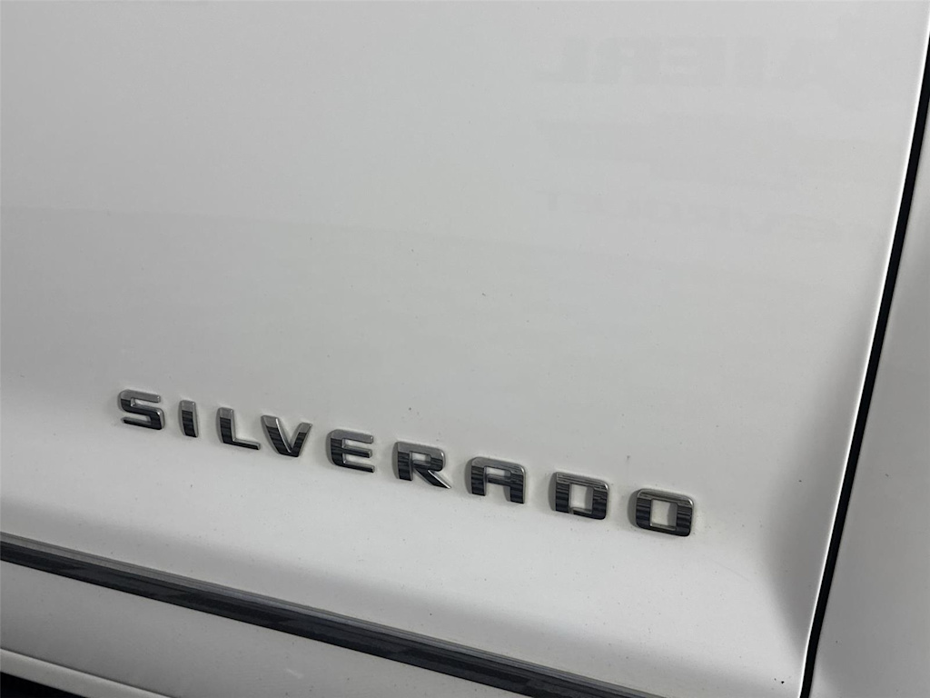 Thumbnail: 2018 Chevrolet Silverado 1500 - 16