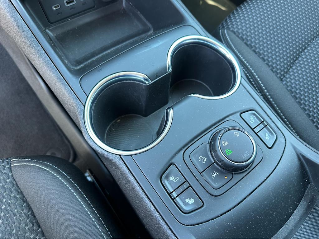 2023 GMC Terrain SLE 12