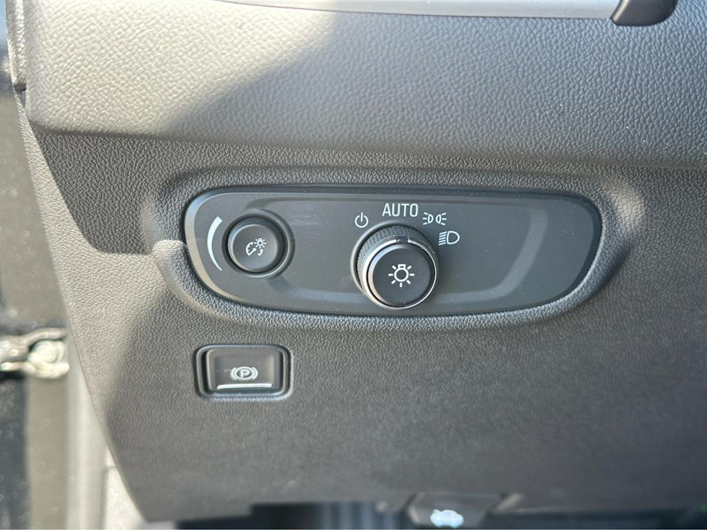 2023 GMC Terrain SLE 17
