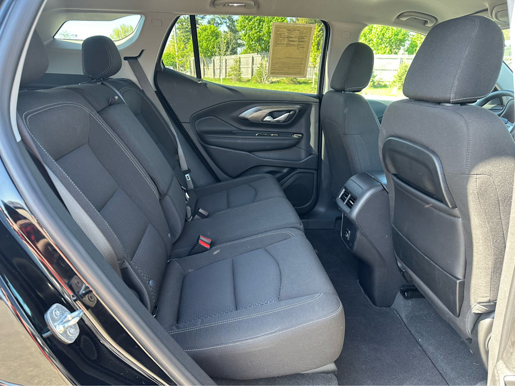 2023 GMC Terrain SLE 10