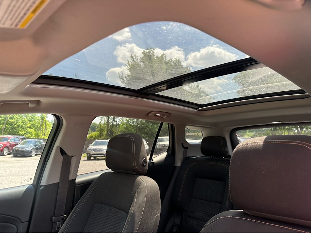 Thumbnail: 2018 GMC Terrain - 16
