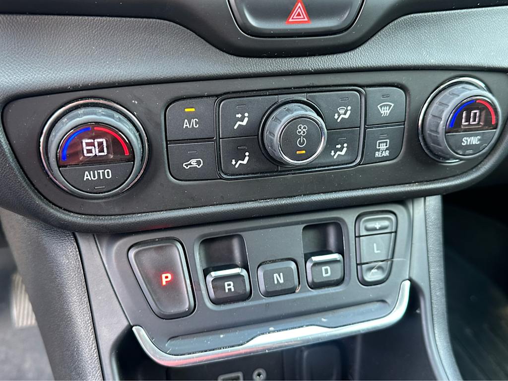 Thumbnail: 2018 GMC Terrain - 18