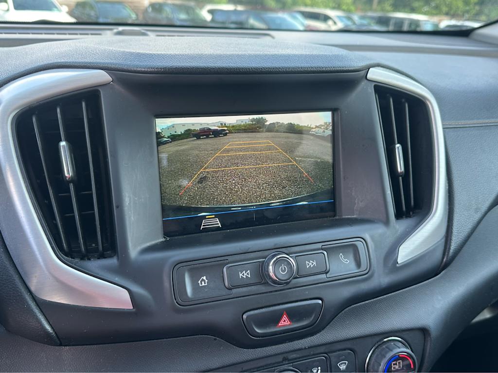 Thumbnail: 2019 GMC Terrain - 17