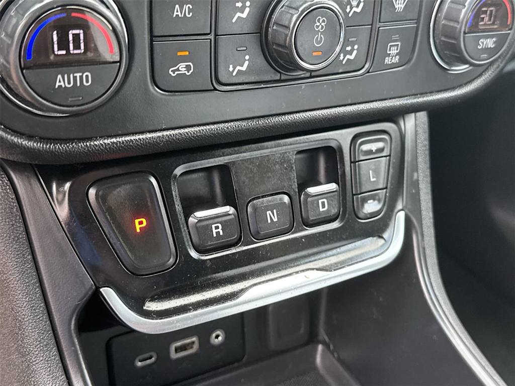 Thumbnail: 2019 GMC Terrain - 22