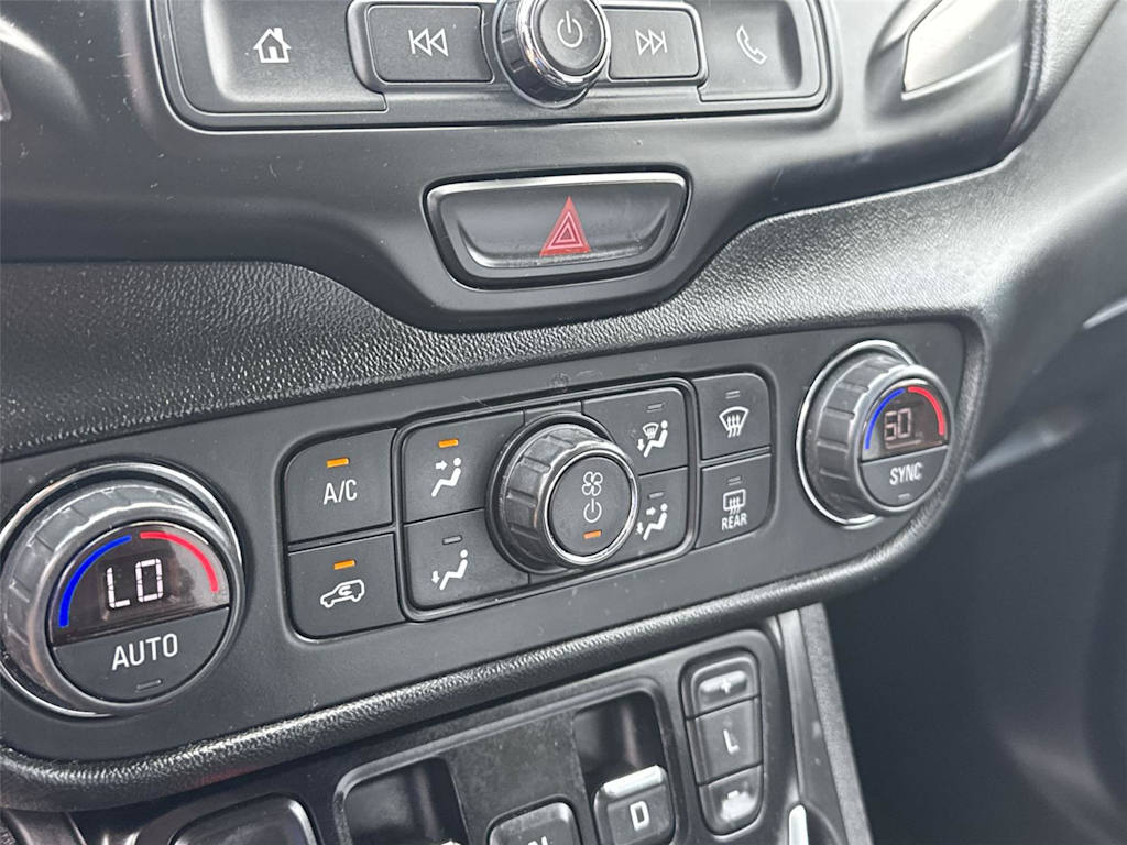 Thumbnail: 2019 GMC Terrain - 20