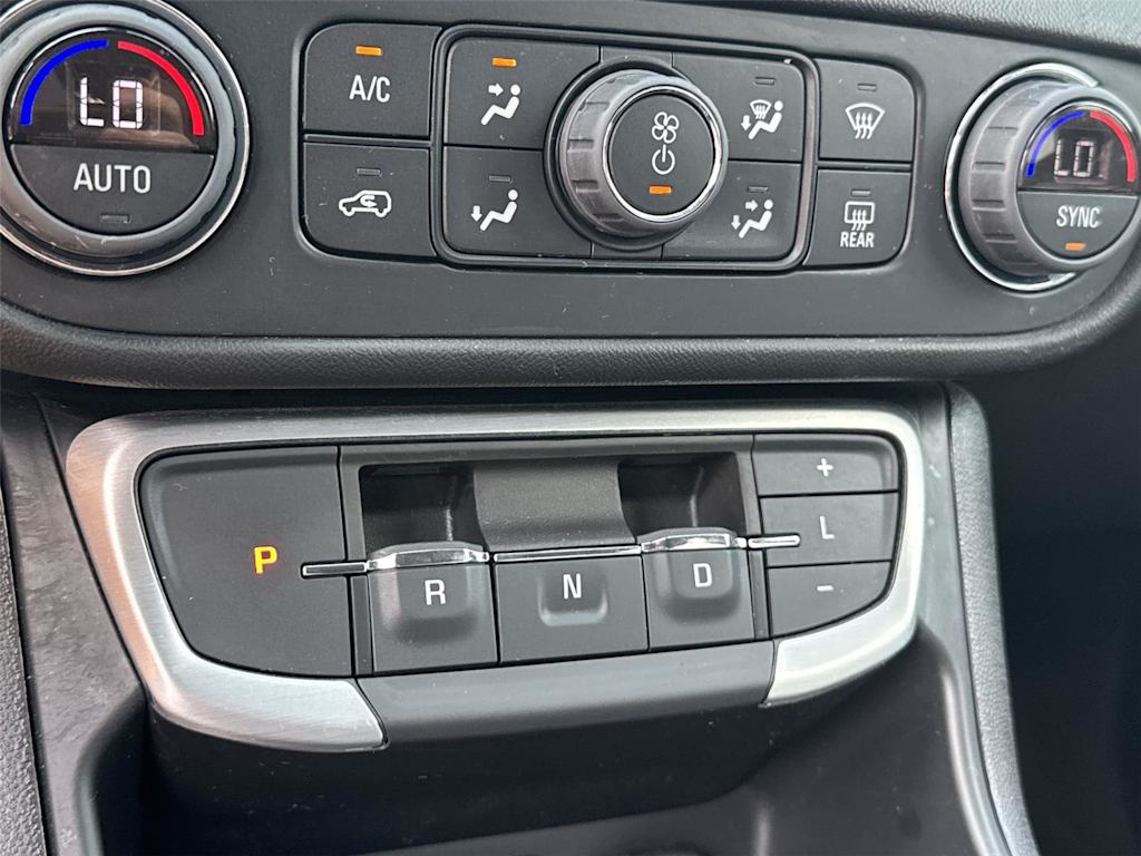 Thumbnail: 2023 GMC Terrain - 22