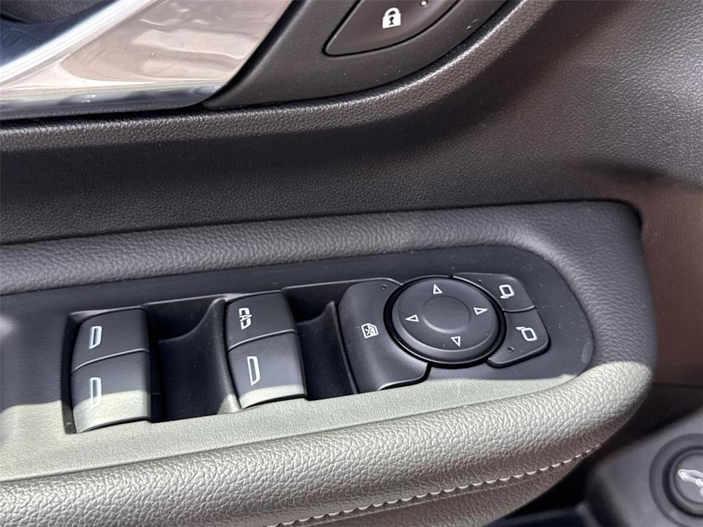 Thumbnail: 2023 GMC Terrain - 24