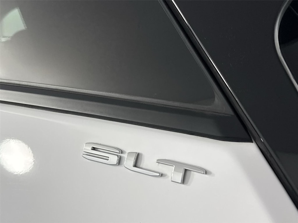 Thumbnail: 2023 GMC Terrain - 17