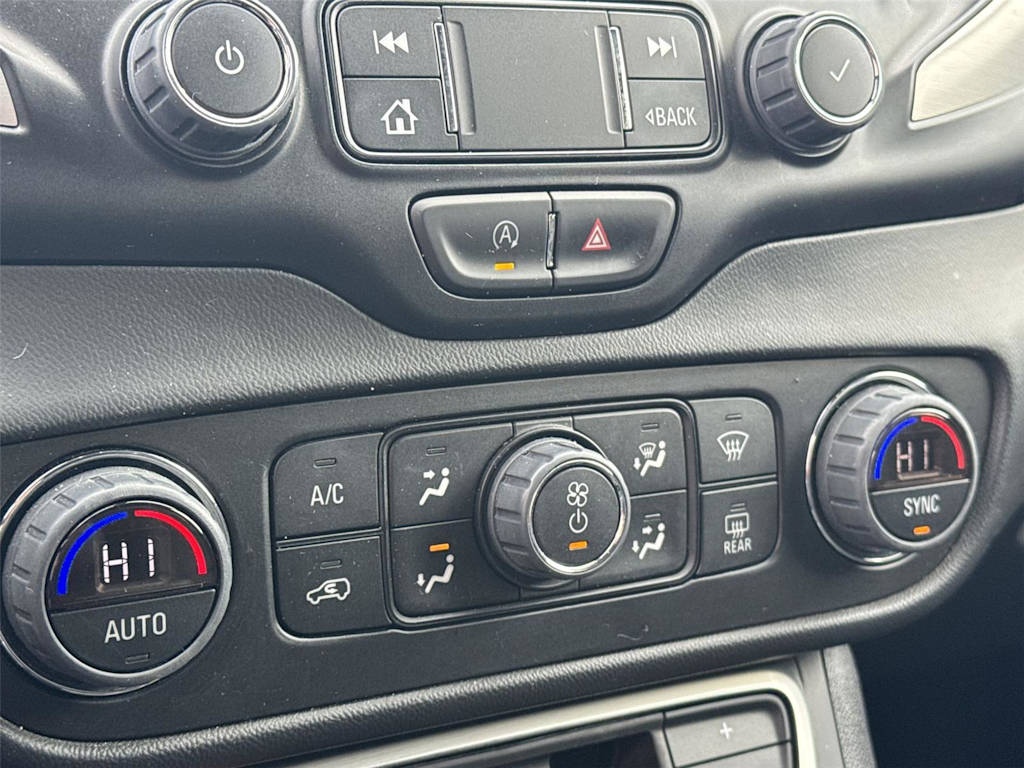 Thumbnail: 2022 GMC Terrain - 20