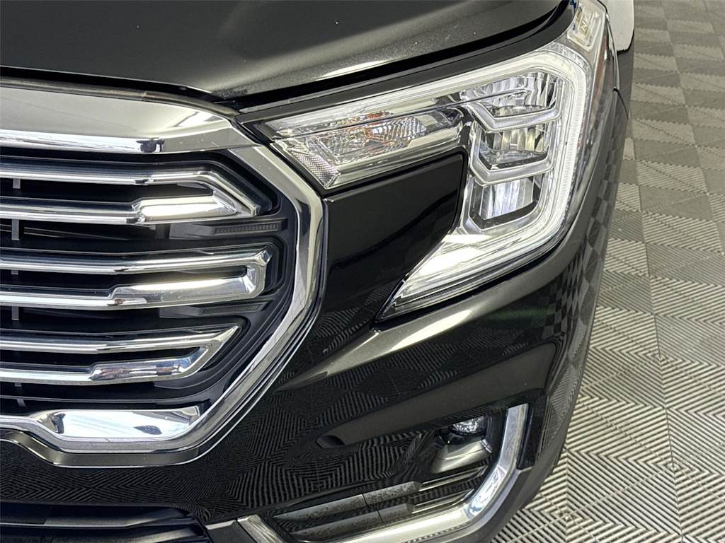 Thumbnail: 2022 GMC Terrain - 16