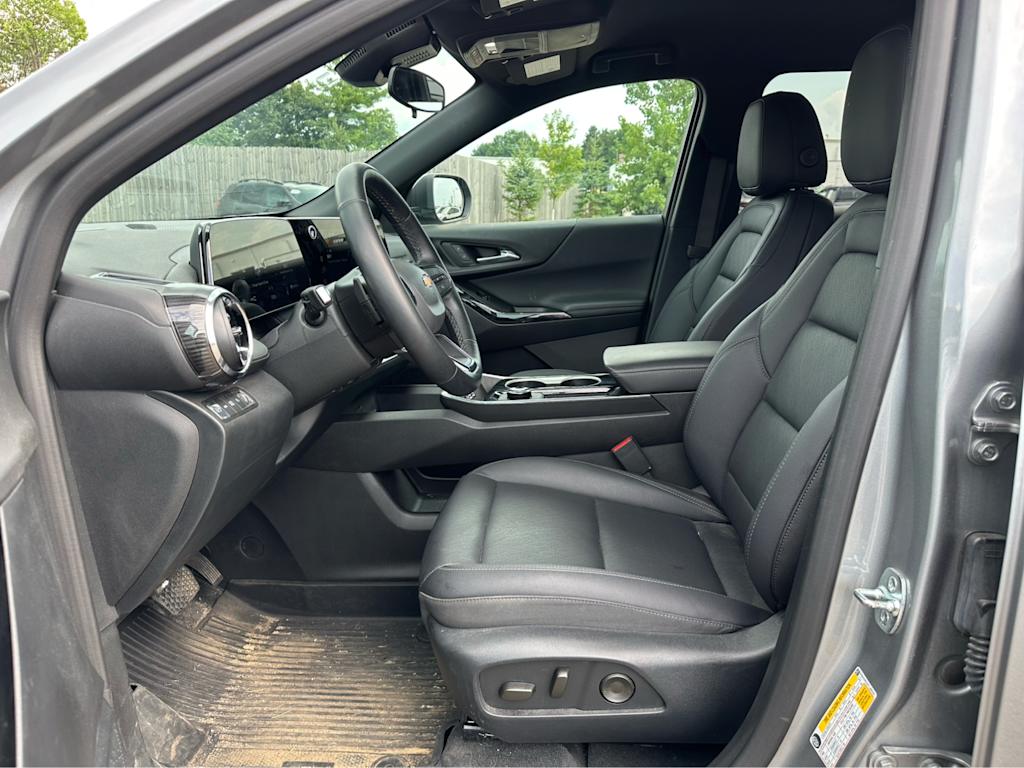 Thumbnail: 2026 Chevrolet Equinox - 8