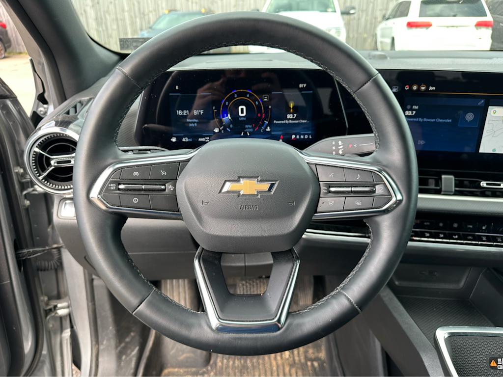 Thumbnail: 2026 Chevrolet Equinox - 2