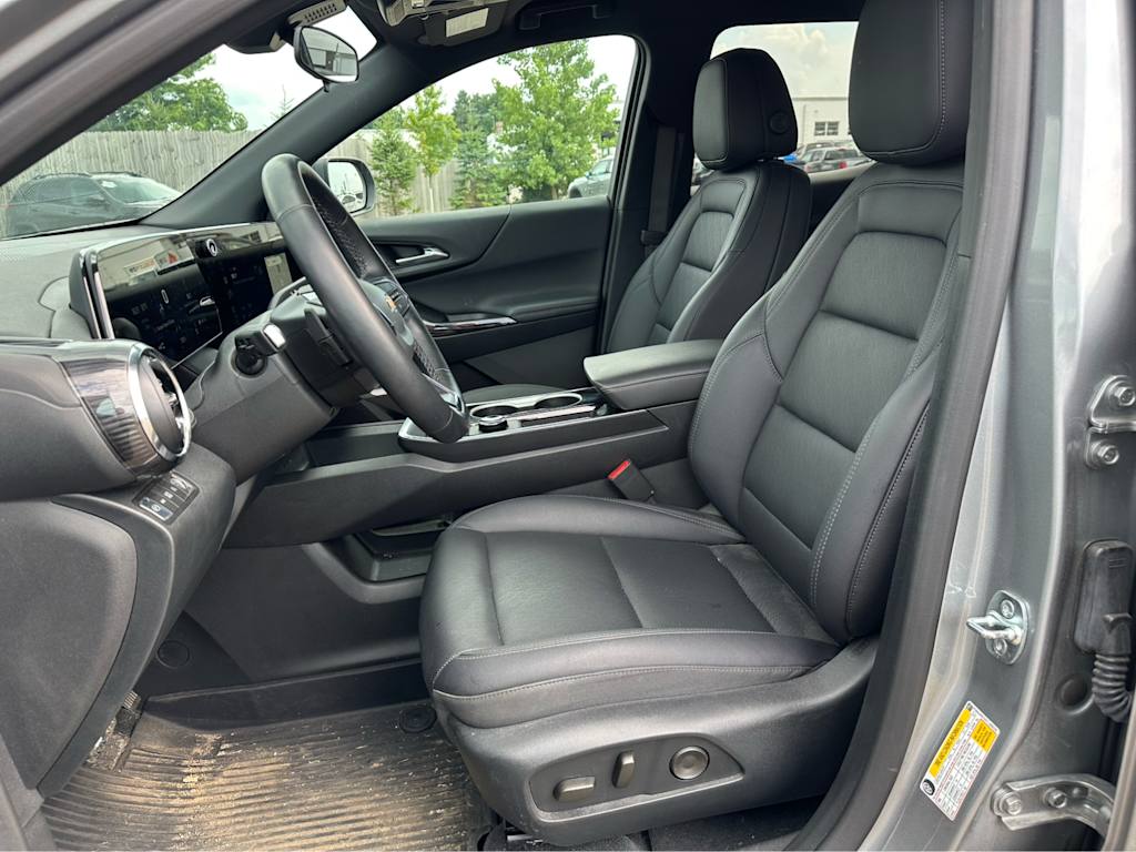 Thumbnail: 2026 Chevrolet Equinox - 9