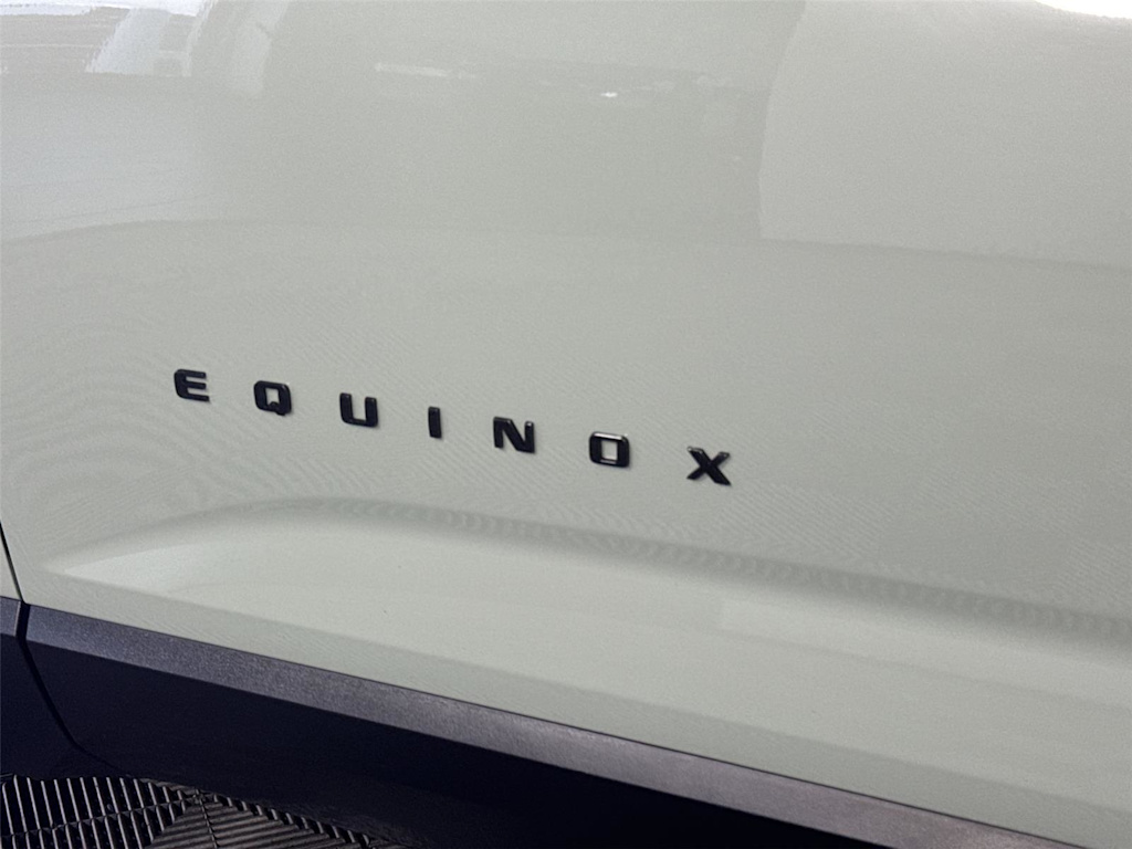 Thumbnail: 2025 Chevrolet Equinox - 6