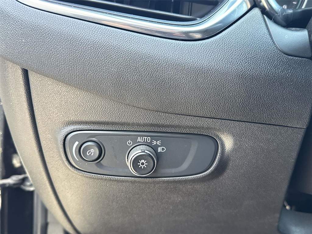 Thumbnail: 2024 Chevrolet Equinox - 27