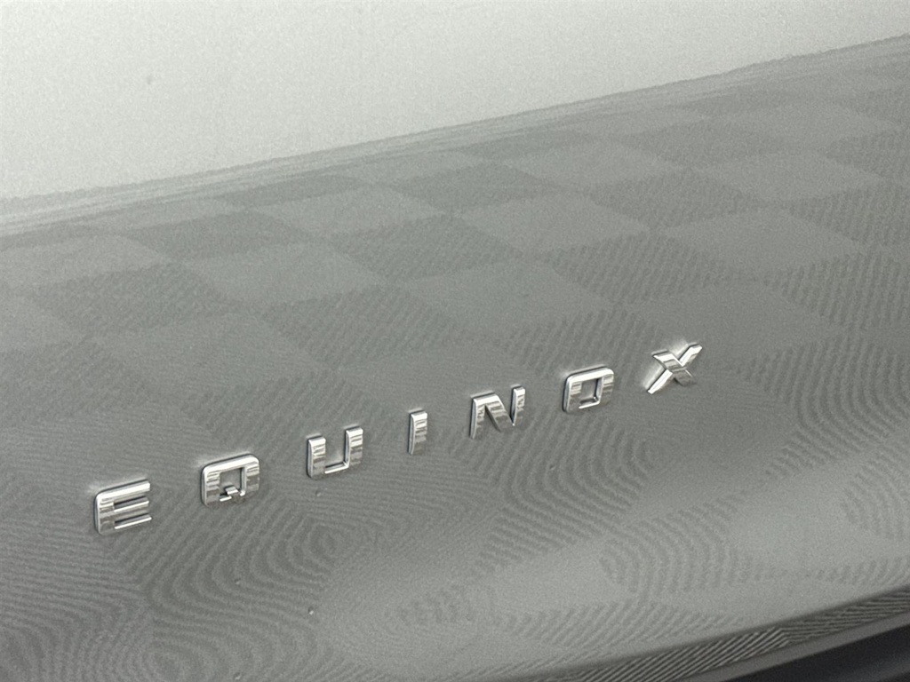 Thumbnail: 2024 Chevrolet Equinox - 6