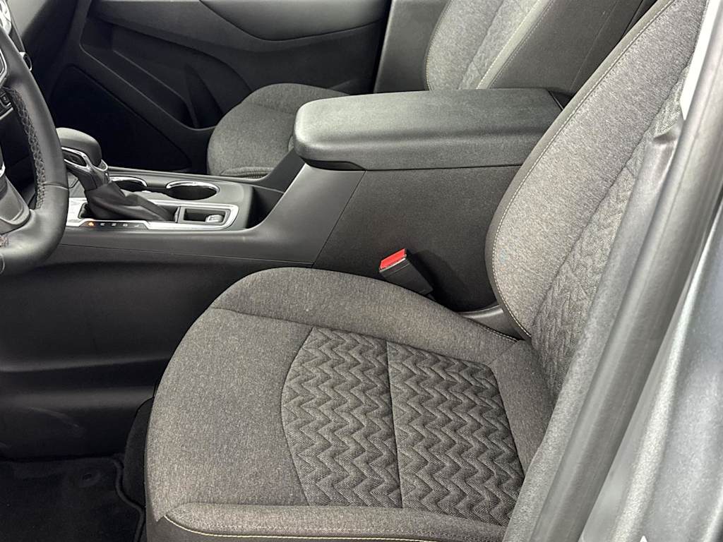 Thumbnail: 2024 Chevrolet Equinox - 8