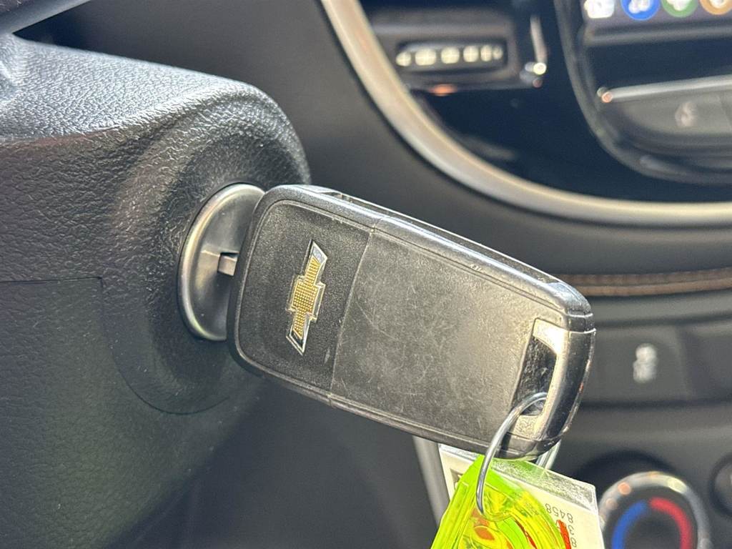 Thumbnail: 2018 Chevrolet Trax - 13