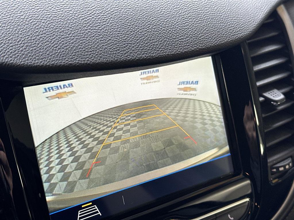 Thumbnail: 2018 Chevrolet Trax - 21