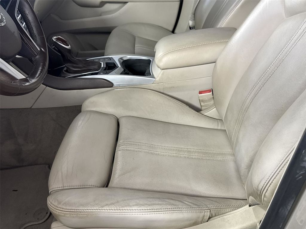 Thumbnail: 2015 Cadillac SRX - 7