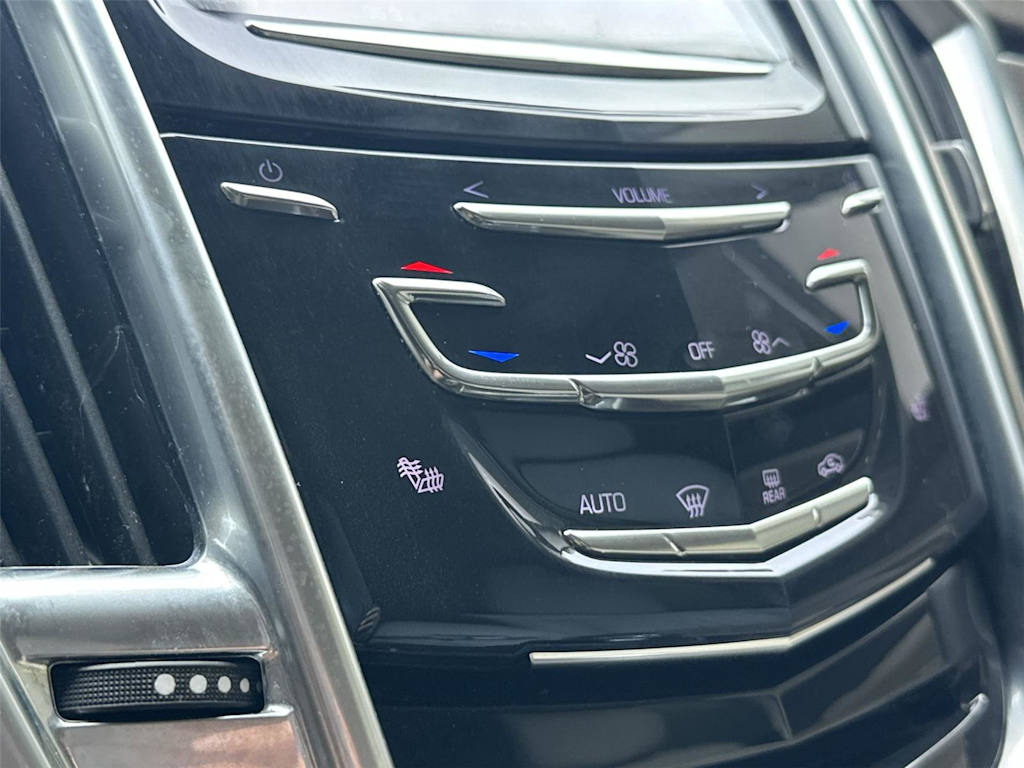 Thumbnail: 2015 Cadillac SRX - 21