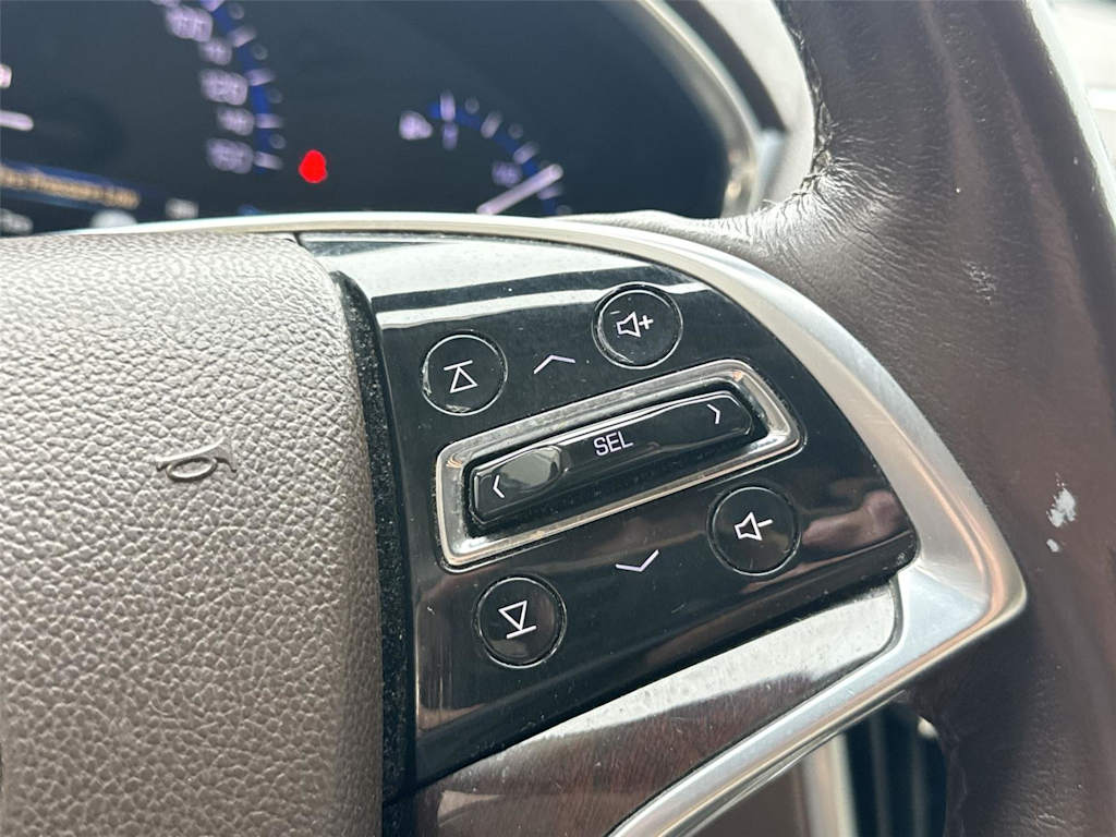 Thumbnail: 2015 Cadillac SRX - 26