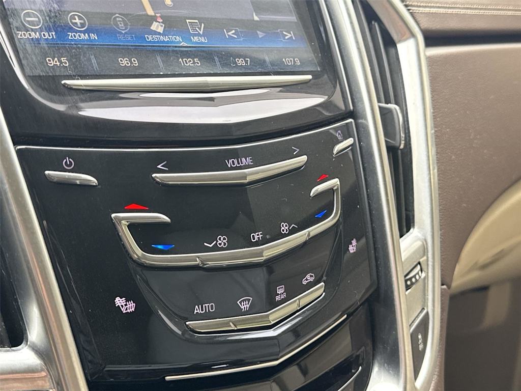 Thumbnail: 2015 Cadillac SRX - 20