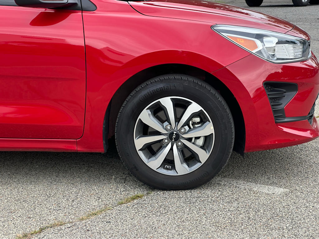 Thumbnail: 2022 Kia Rio - 7
