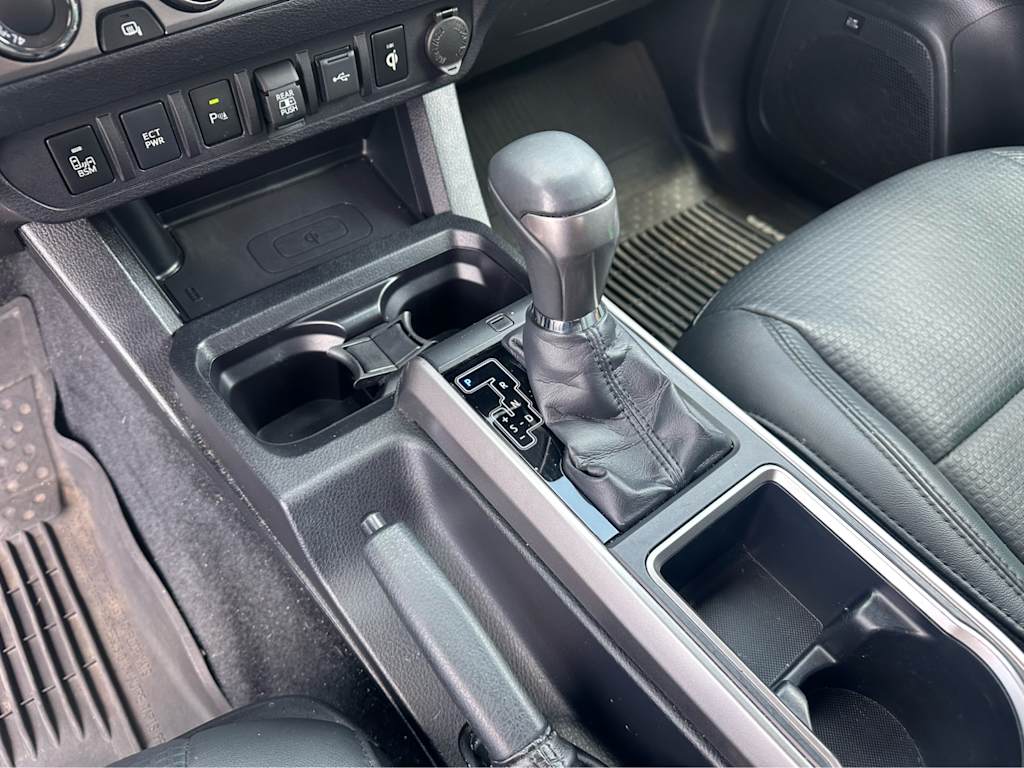 Thumbnail: 2021 Toyota Tacoma - 13