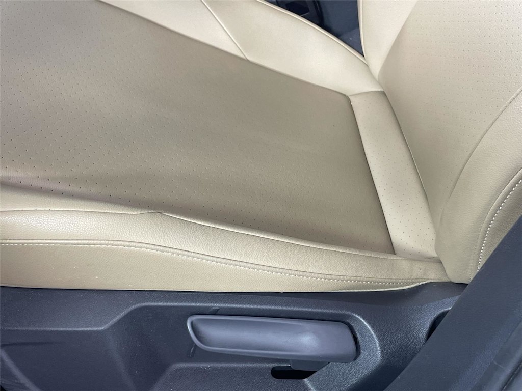 Thumbnail: 2019 Volkswagen Jetta - 17